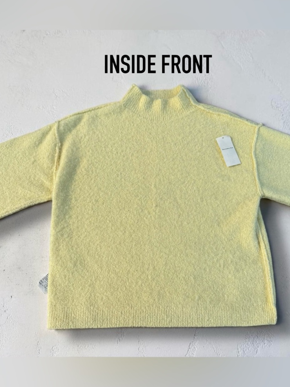 ✨ABERCROMBIE & FITCH✨
Boucle Mockneck Sweater - Picture 8 of 9
